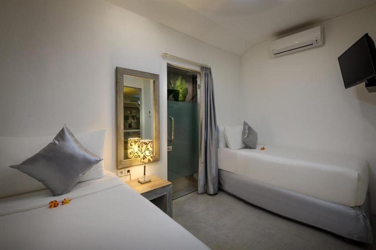 Ozamiz Villa Seminyak By Villas R Us Εξωτερικό φωτογραφία